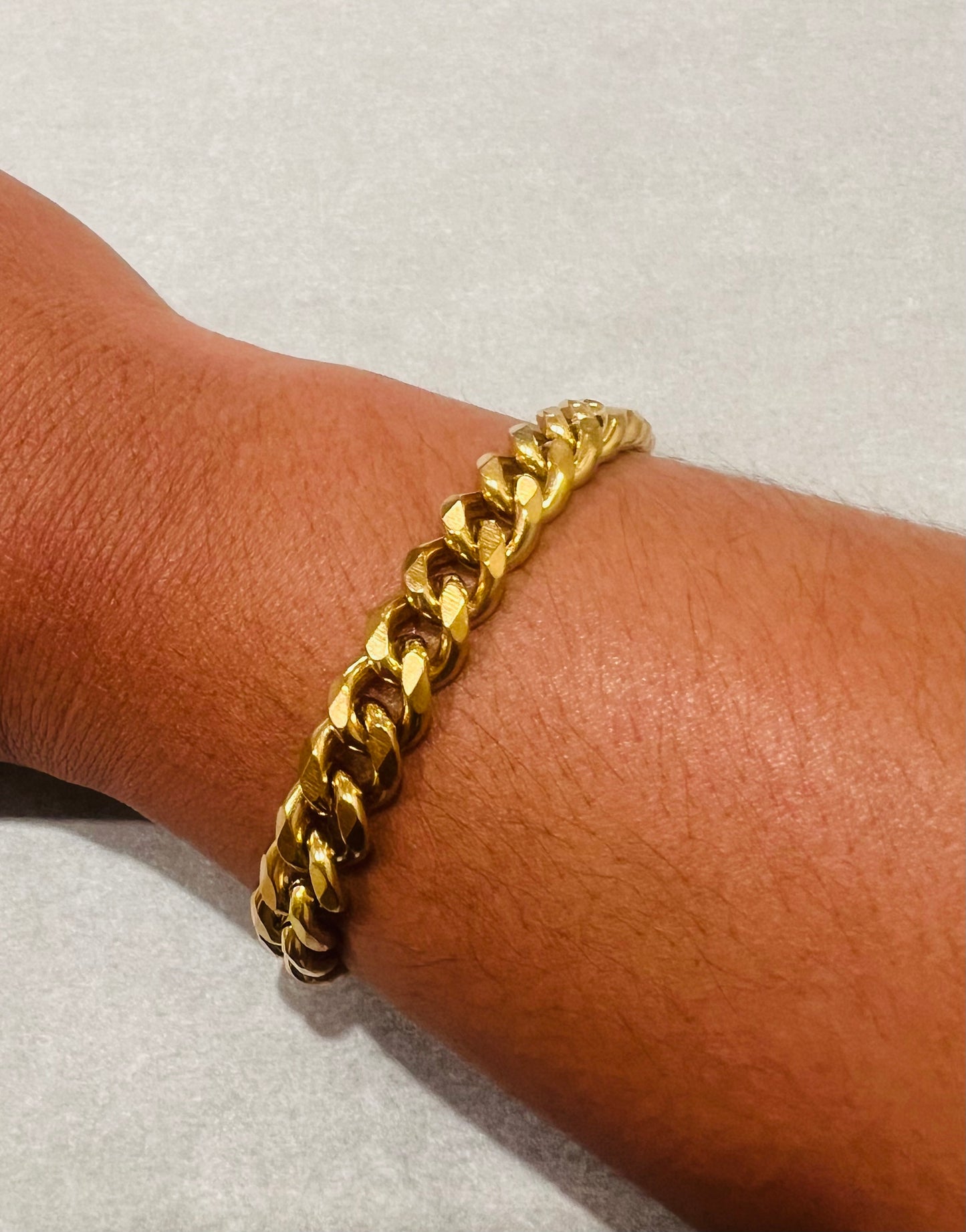 Large Cuban Link Bracelet